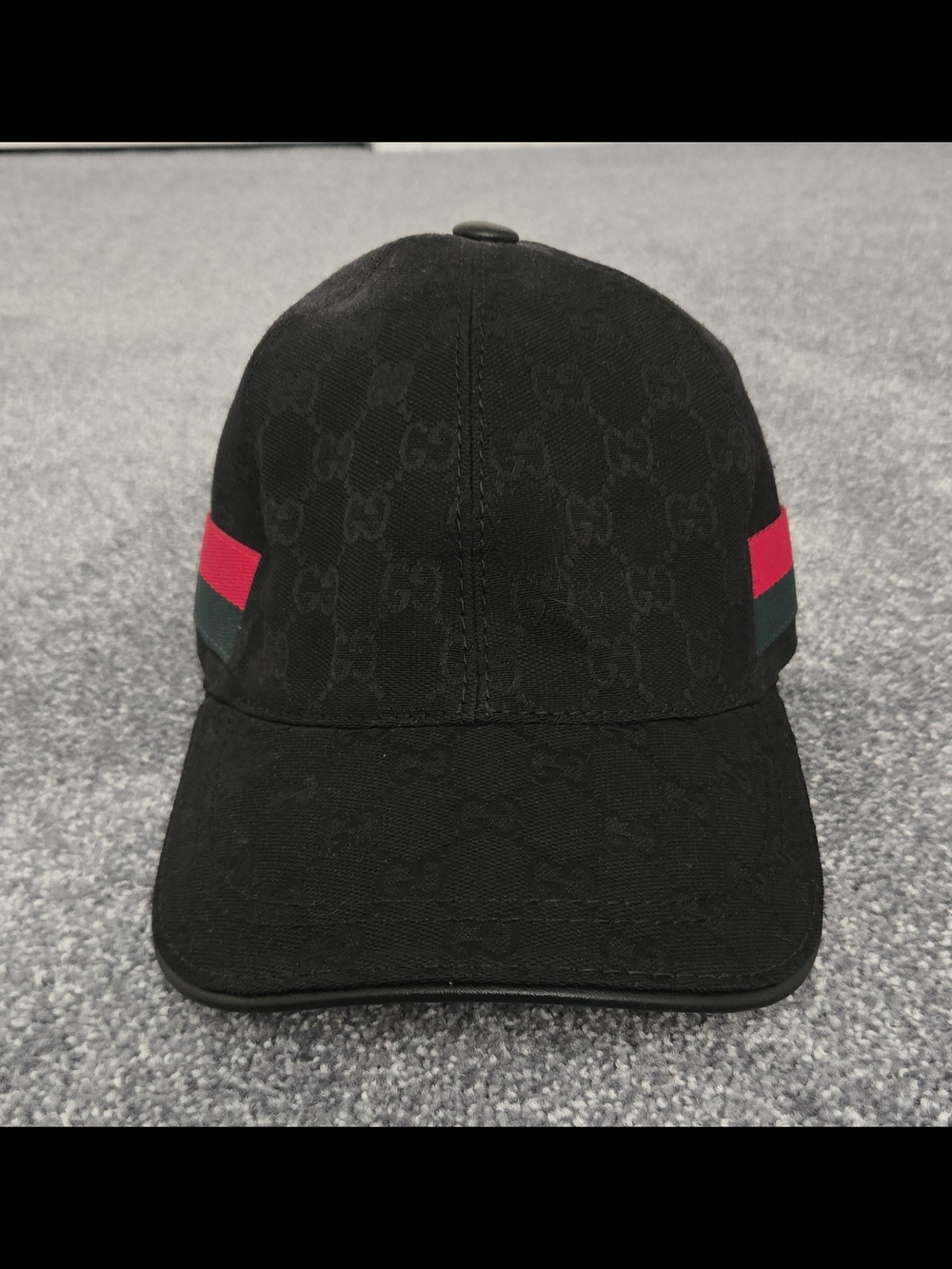 Gucci Black GG Monogram Cap with Red and Green Web Stripes